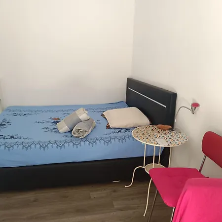 Serviced Studio St Gallen City L51 Διαμέρισμα *